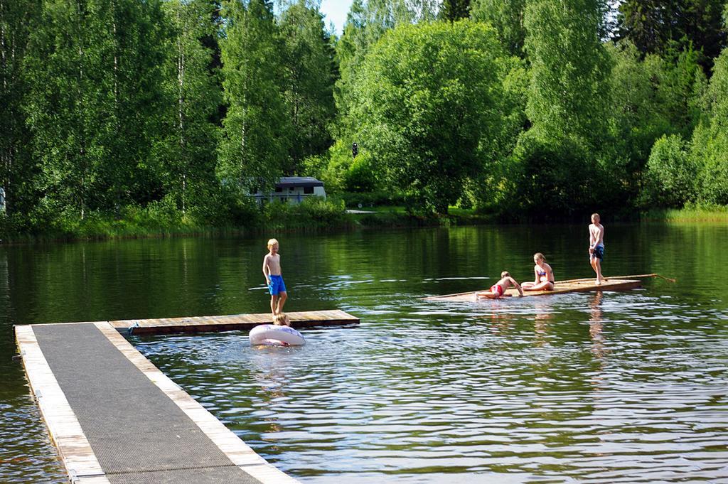 Lits Camping, Stugby Och Kanot Exterior foto